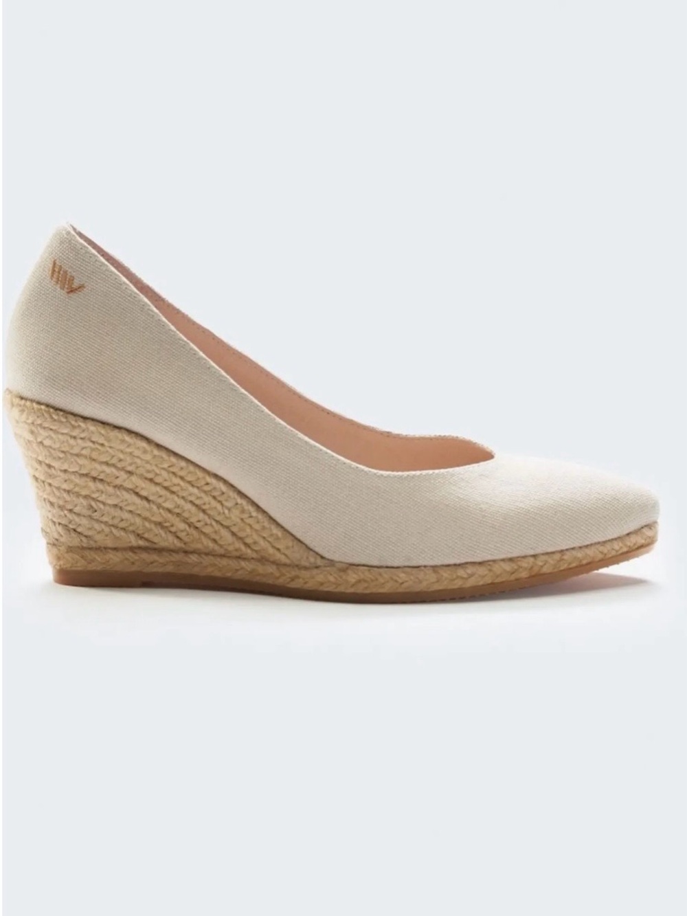 Viscata Barcelona Women’s Roses V Cut Espadrille Wedges Sz 38 Beige Quiet Luxury